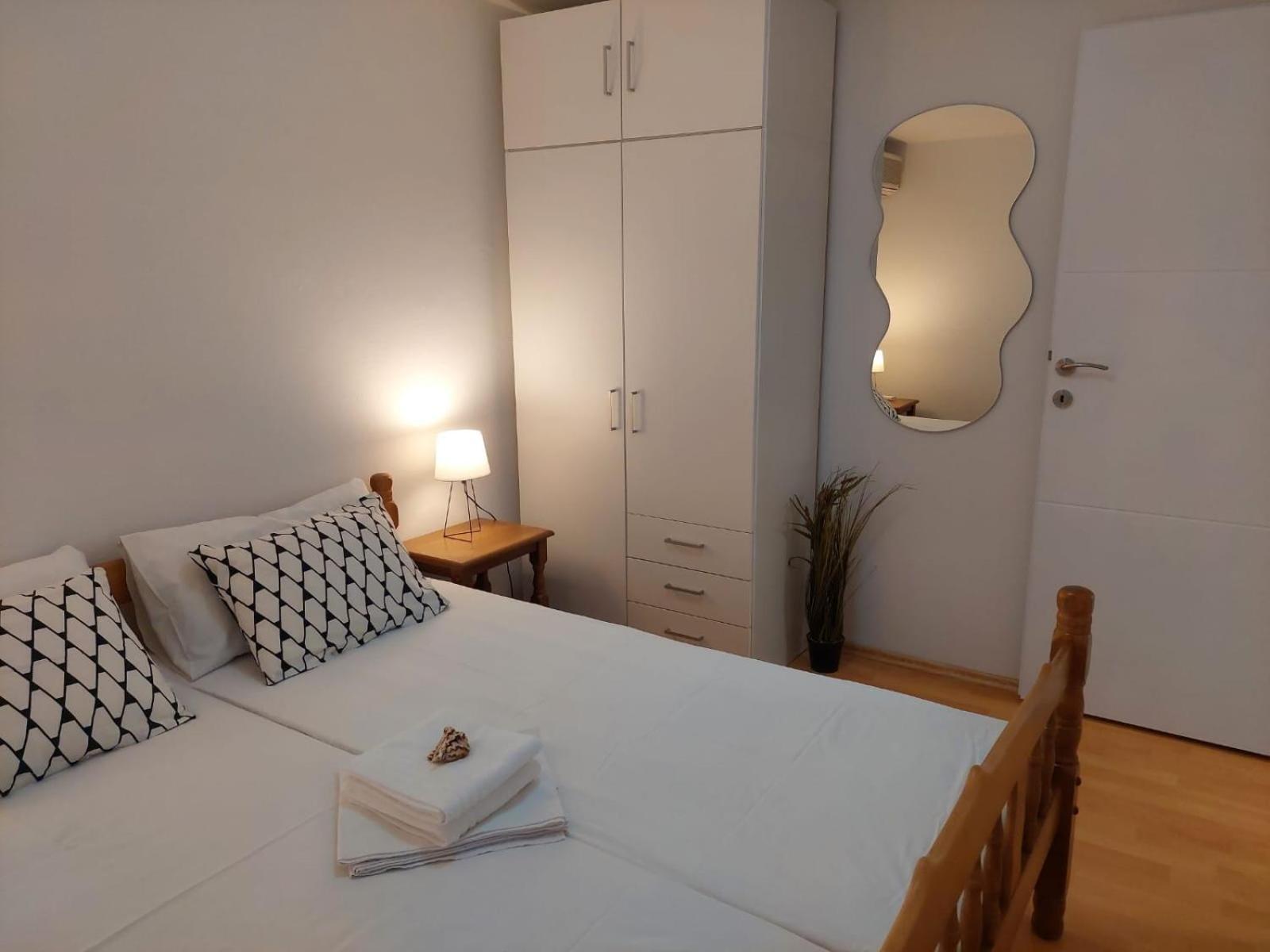 Apartman Luka Klenovica Exteriér fotografie