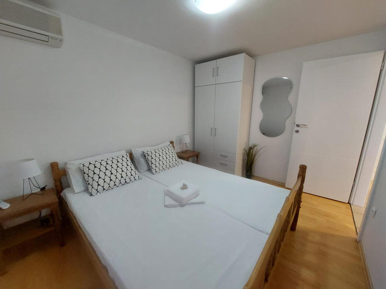 Apartman Luka Klenovica Exteriér fotografie